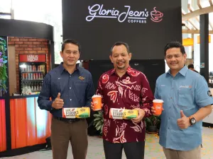 Majlis Peluncuran Flagship-1